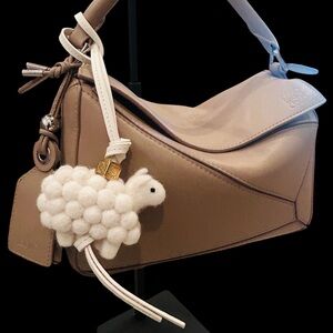 LOEWE Bag Charm - Sheep - White Leather